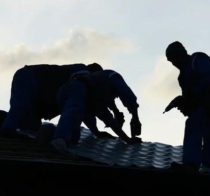 How to Save Money on Roof Replacement & Installing Costs