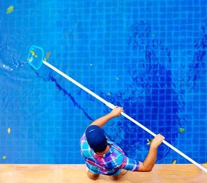 Pool Service Tips for Crystal-Clear Water All Summer Long