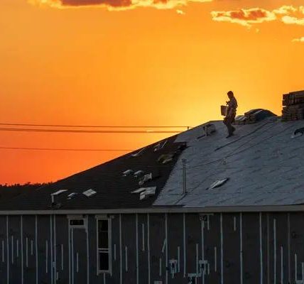 Common Roofing Issues Solved by MO Roofing’s Replacement Services