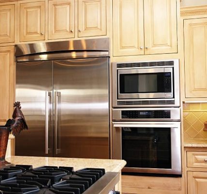 Top 10 Signs Your Appliance Needs Professional Repair