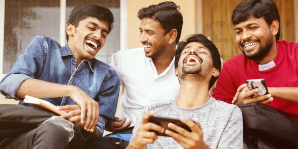 Fake Tutorials Exploiting Instagram Private Viewer Searches